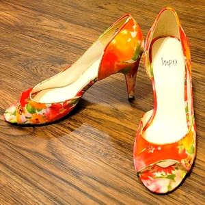Colorful, floral peep-toe pumps, sz 10M